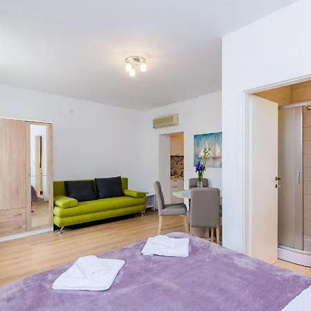 Saint Mary Apartment